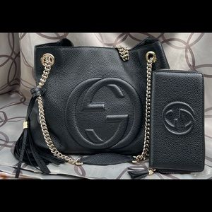 GUCCI black soho wallet